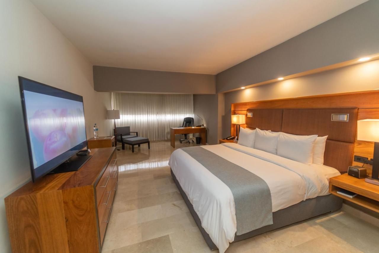Radisson Hotel Санто-Доминго Экстерьер фото